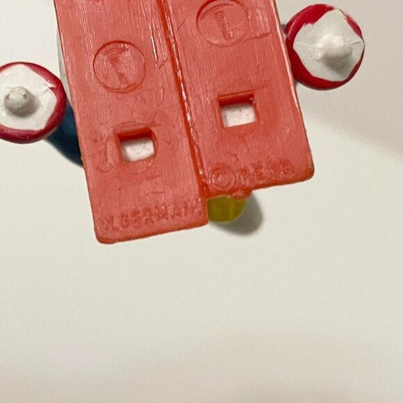 Vintage The Smurfs Skier Smurf Snow Skiing Ski Poles Toy Figurine - Picture 8 of 16